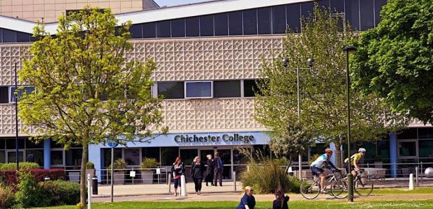 HND - Higher National Diploma в Великобритании для школьников и студентов, цены, рейтинг