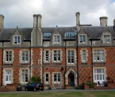 King Edward's School Летний лагерь Кинг Эдвардс Скул