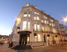 St. Giles International Brighton - Св. Джилс Брайтон языковая школа