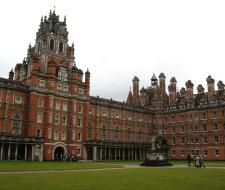 Royal Holloway University of London Университет Роял Холлоуэй