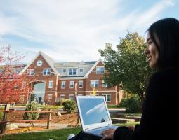 Southern New Hampshire University (Университет Southern New Hampshire University) (SNHU)