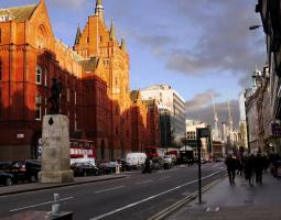 London School of Business and Finance Лондонская школа бизнеса и финансов