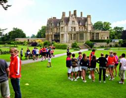 Clayesmore summer camp with football, tennis and rugby Летний лагерь в  Clayesmore School с футболом, теннисом и регби