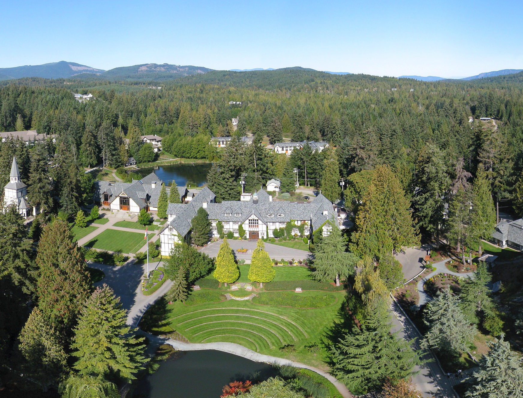 Shawnigan Lake School Школа Шониган Лейк Скул (Виктория, Британская