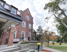 Ashbury College Эшбери Колледж Ashbury College