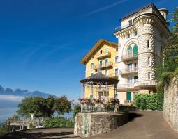 Surval Montreux Сюрваль Montreux школа для девочек