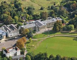Mill Hill Summer School Летний лагерь Милл Хилл