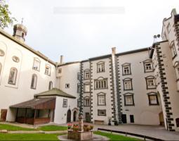 Schule Schloss Stein Частная школа Шуле Шлосс Штайн