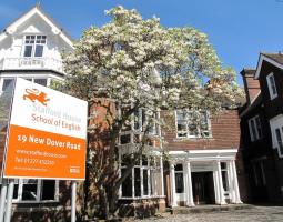 Stafford House School of English Canterbury — Языковая школа Стаффорд-Хаус в Кентербери