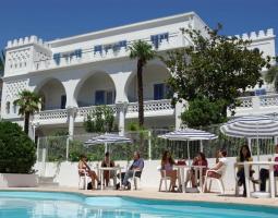 Centre International d'Antibes CIA Языковой лагерь Atoll в Антибах