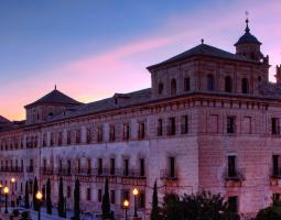 Университет Католика Сан Антонио де Мурсия  — UCAM, Universidad Católica San Antonio de Murcia