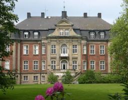 Частная школа Коллегиум Йоханнеум Шлосс Лобург (Collegium Johanneum Schloss Loburg)