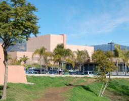 Школа Дос Пуэблос Хай  (Dos Pueblos High School)