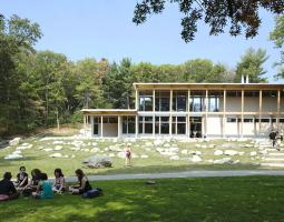 The Cambridge School of Weston Школа Cambridge School of Weston