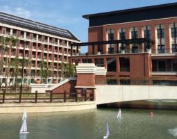 St. Paul American School Шанхай St. Paul American School