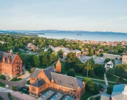 University of Vermont Foundation Program Университет Вермонт