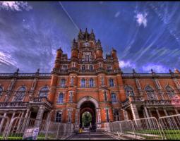 Royal Holloway Summer Детский лагерь Ройал Холлоуэй