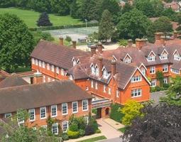 St Catherine's School Bramley школа St Catherine's School