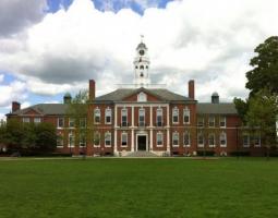 Phillips Exeter Academy (Академия Филлипс Экзетер)