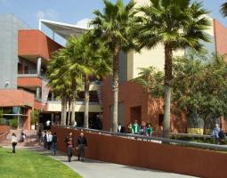 English Language Center (ELC) UCLA Los Angeles (Центр Английского языка в Лос-Анджелесе)