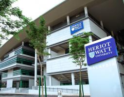 Herriot-Watt University Summer Camp Летний лагерь Herriot-Watt University
