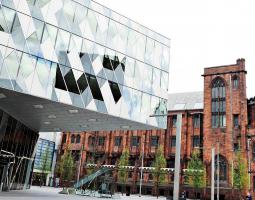 University of Manchester Манчестерский университет University of Manchester