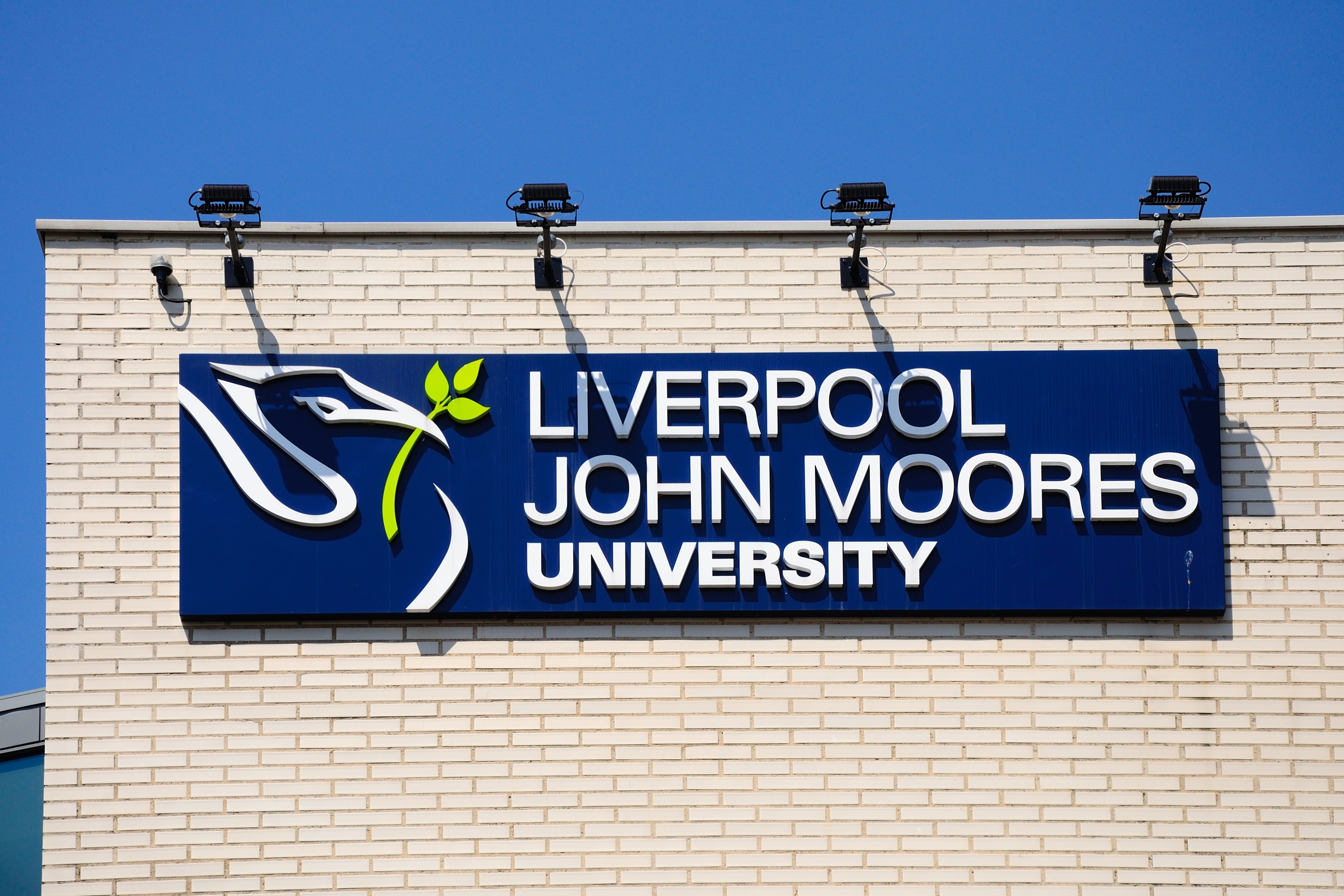 Liverpool John Moores University (Ливерпульский университет Джона Мурса