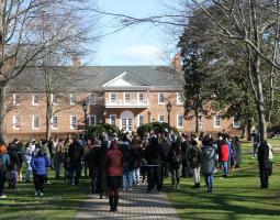 Guilford University Summer Летний лагерь Guilford Horsham