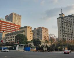 Nanjing University (NU) Накинский университет
