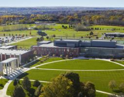 Moraine Valley Community College (Морейн Вэлли комьюнити-колледж)