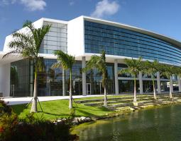 University of Miami (UM) Университет Майами