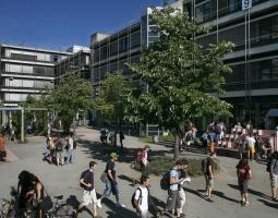 Universität Stuttgart Штутгартский университет
