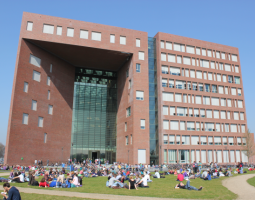 University of Wageningen (WUR) Вагенингенский университет