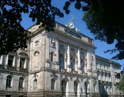 University of Wuerzburg Университет Юлиуса-Максимилиана Вюрцбург