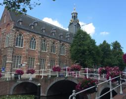 Universiteit Leiden (LEI) Лейденский университет