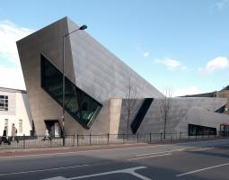 London Metropolitan University Лондонский университет Метрополитен