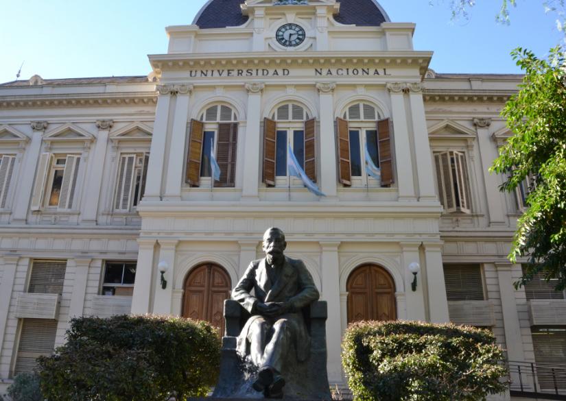 National University of La Plata Национальный университет Ла-Платы 0