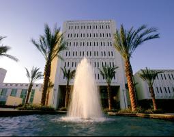 California State University Fullerton (CSUF), Калифорния Стейт Юниверсити Фуллертон