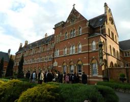 Abbey College in Malvern (частная школа и лагерь Abbey College in Malvern)