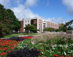 Illinois State University (ISU) Университет штата Иллинойс