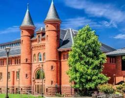 Wesleyan University (WU) Университет Уэслиан