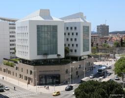 Université du Sud Toulon Var (UT) Университет Тулон