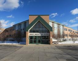 Bishop Guertin High School (частная школа Bishop Guertin High School)