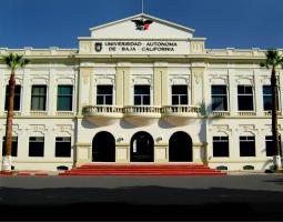 Universidad Autónoma de Baja California (UABC) Автономный университет в Нижней Калифорнии (UABC)