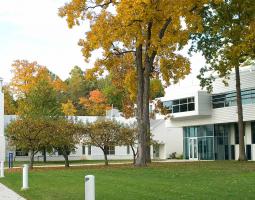 Maumee Valley Country Day School (частная школа)