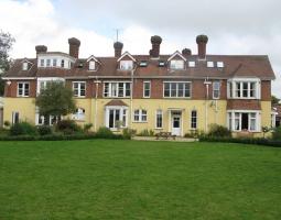 Barnardiston Hall Prep School (частная начальная школа)