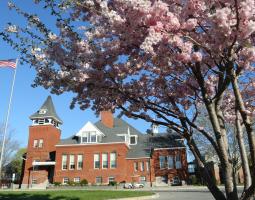 Thornton Academy State Maine (частная школа Thornton Academy)