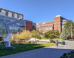 Seattle University (SU) Университет Сиэтл