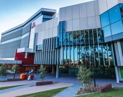 Griffith University (Университет Гриффита Griffith University)