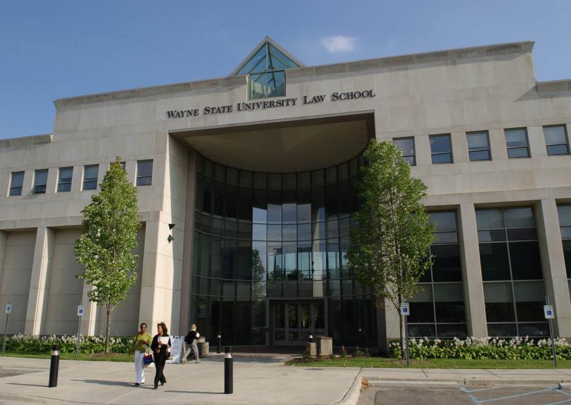 Wayne State University, Университет Уэйна 0